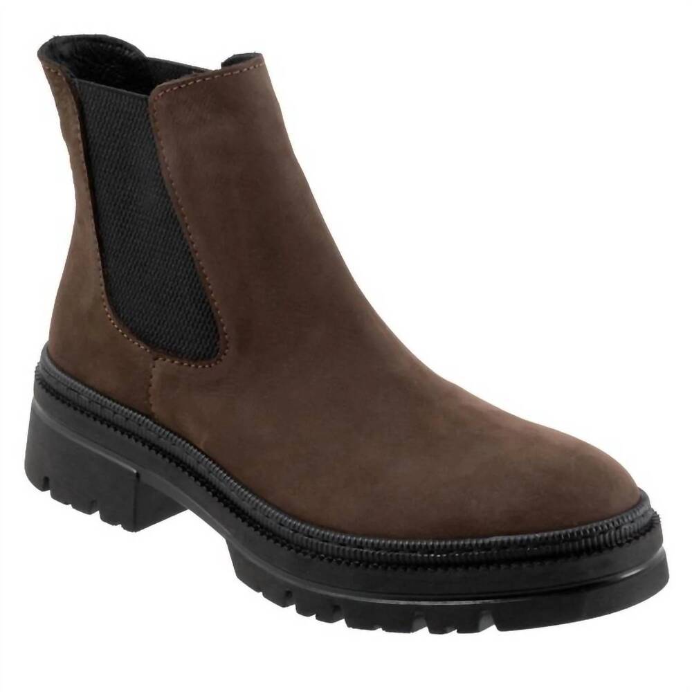 NEW BUENO women's darla bootie in brown